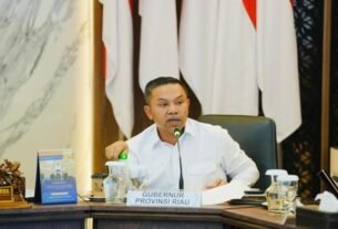 KPK Tangkap Gubernur Riau Abdul Wahid dalam OTT di Riau